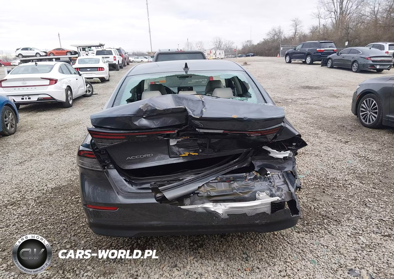 2025 Honda Accord Lx VIN:1HGCY1F24SA061788 - 17