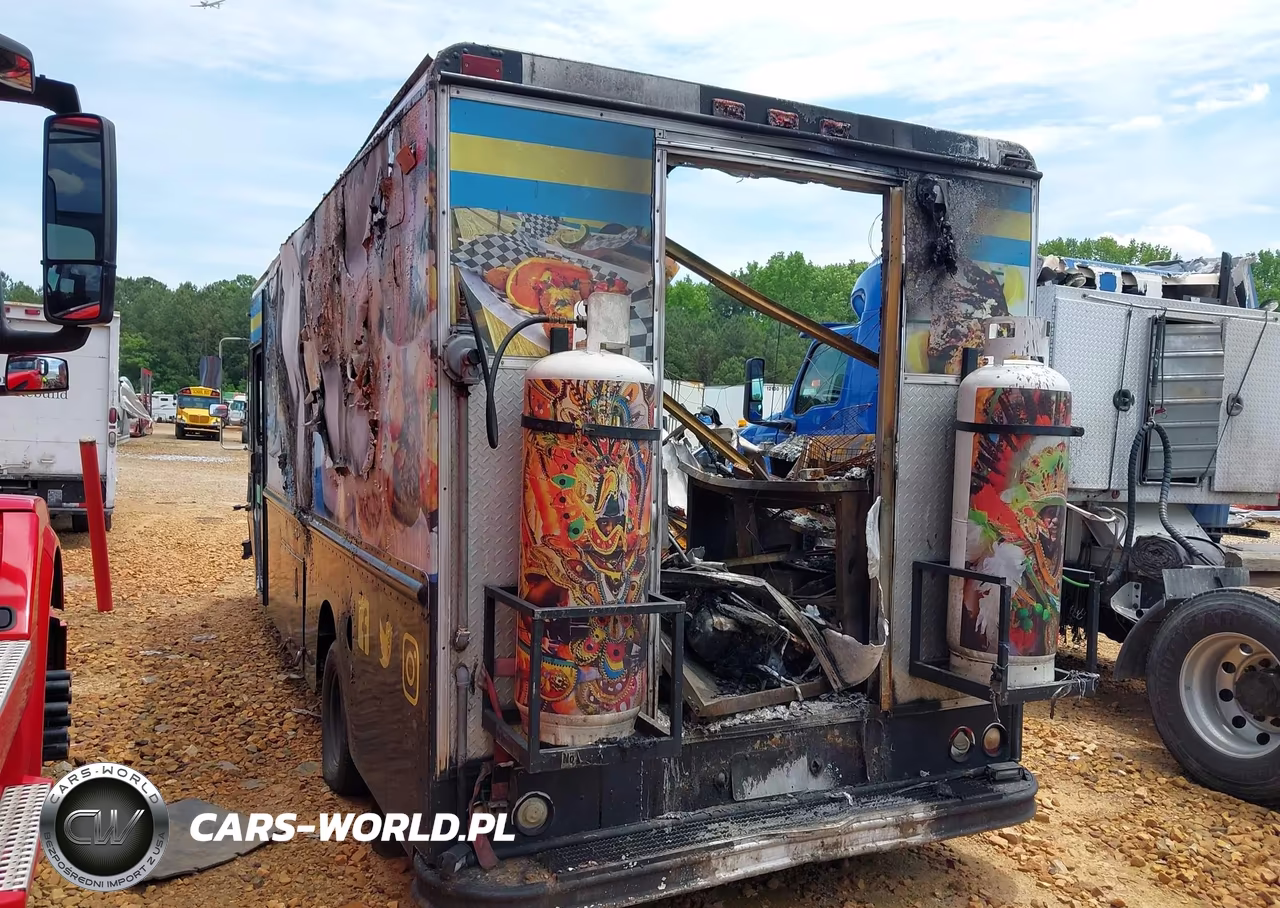 2006 Ford E-350 Stripped VIN:1FCJE39L16DB02946 - 3