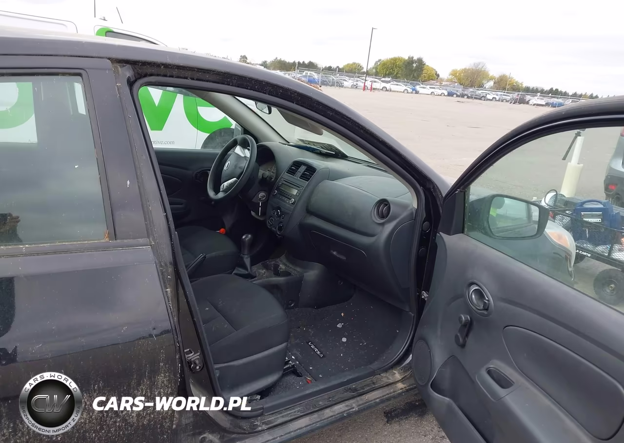 2016 Nissan Versa 1.6 S VIN:3N1CN7AP9GL856674 - 5