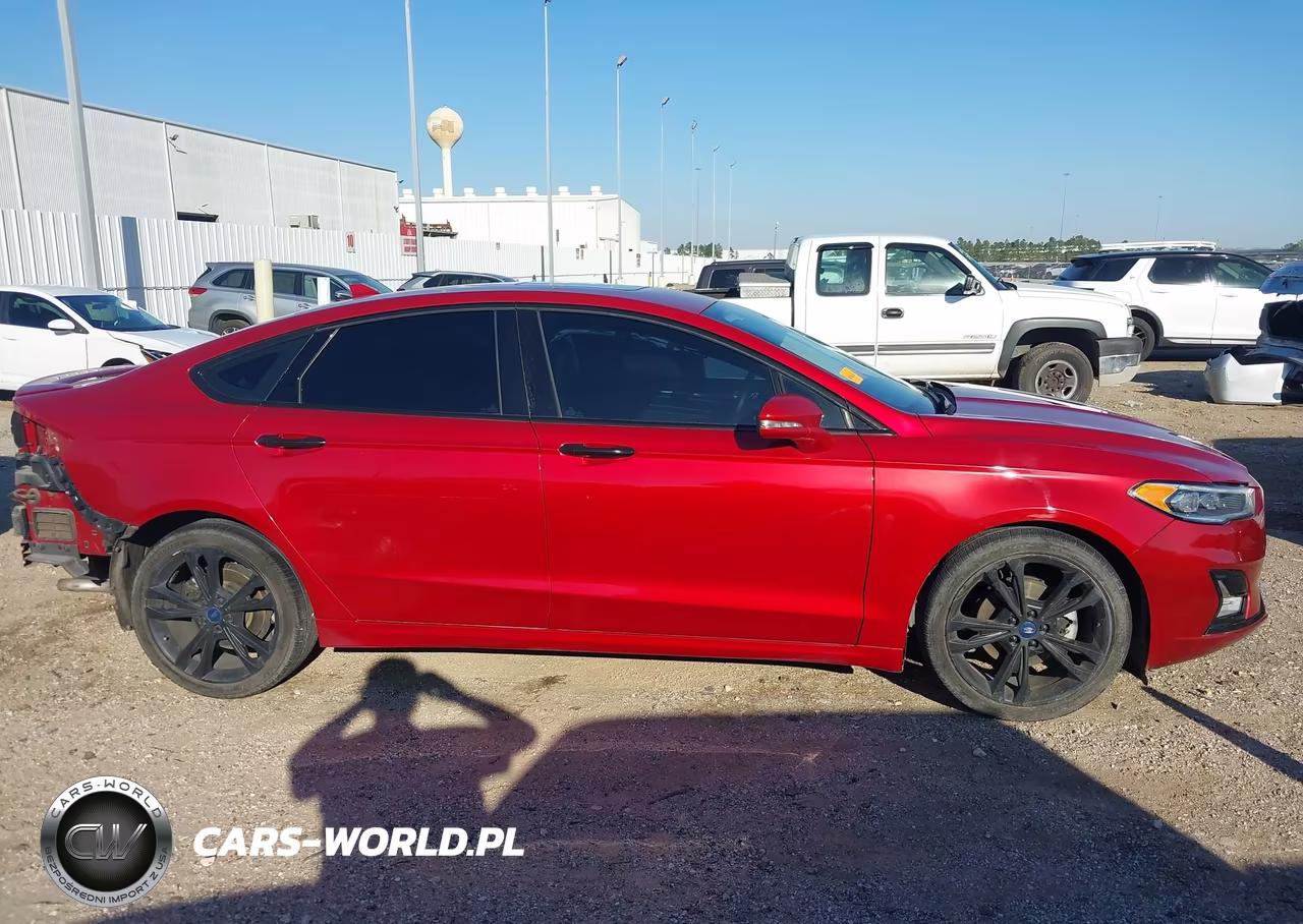 2020 Ford Fusion Titanium VIN:3FA6P0K95LR113681 - 14