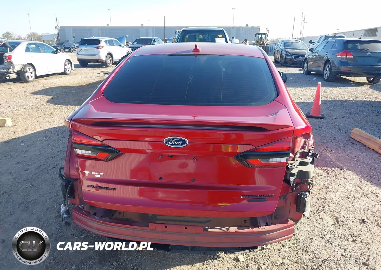 2020 Ford Fusion Titanium VIN:3FA6P0K95LR113681 - 17