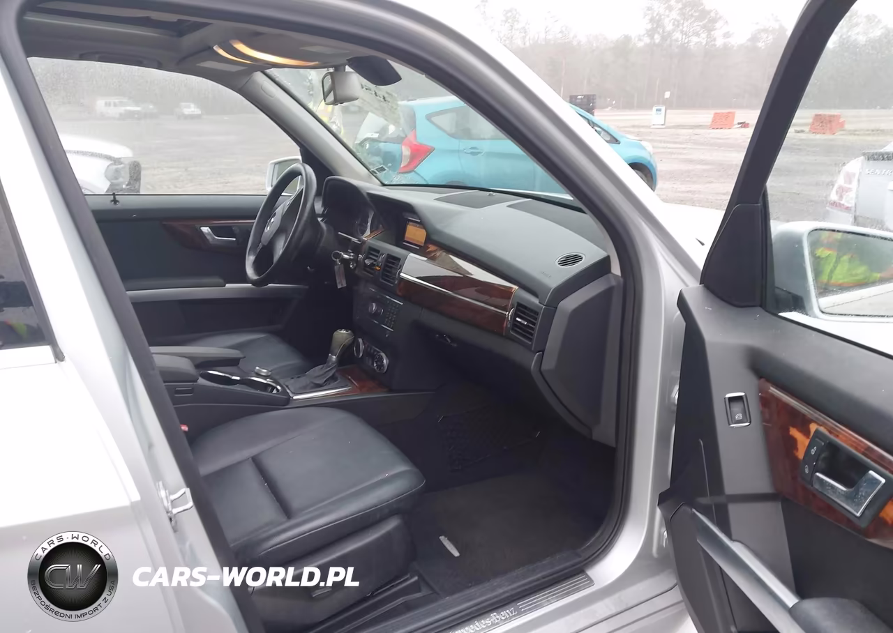 2010 Mercedes-Benz Glk 350 4Matic VIN:WDCGG8HB6AF395681 - 5