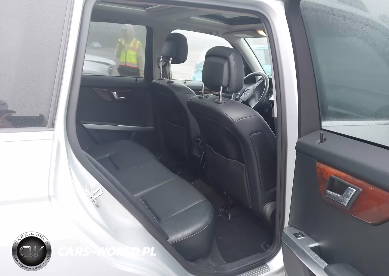 2010 Mercedes-Benz Glk 350 4Matic VIN:WDCGG8HB6AF395681 - 8
