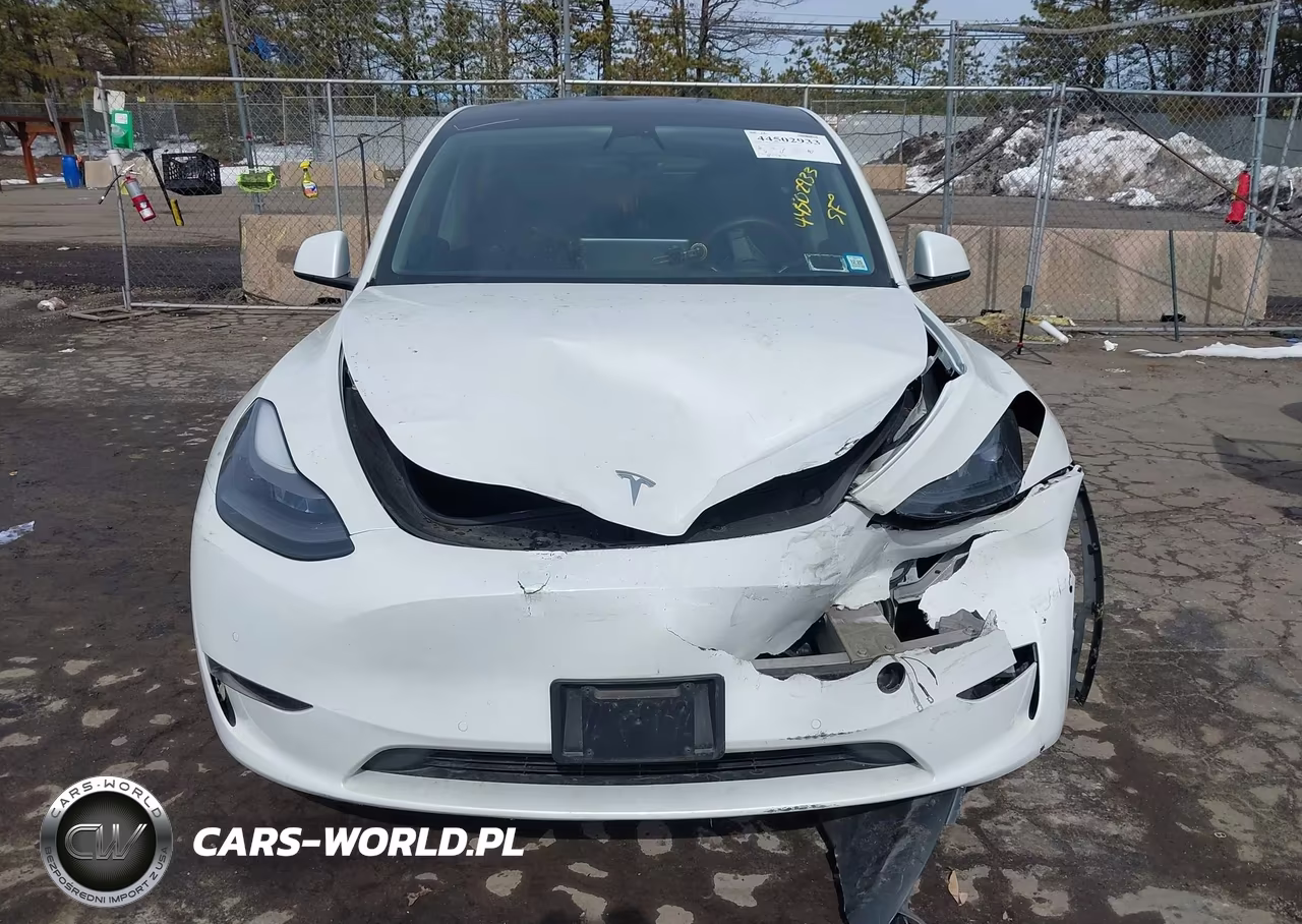 2022 Tesla Model Y Performance Dual Motor All-Wheel Drive VIN:7SAYGDEF0NF567680 - 13