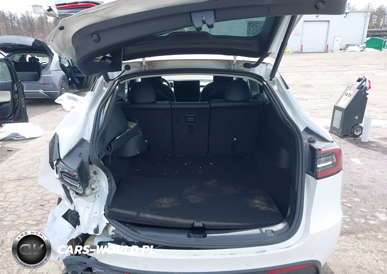 2022 Tesla Model Y Performance Dual Motor All-Wheel Drive VIN:7SAYGDEF0NF567680 - 20