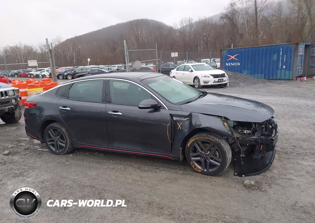 2019 Kia Optima S VIN:5XXGT4L35KG322542 - 13