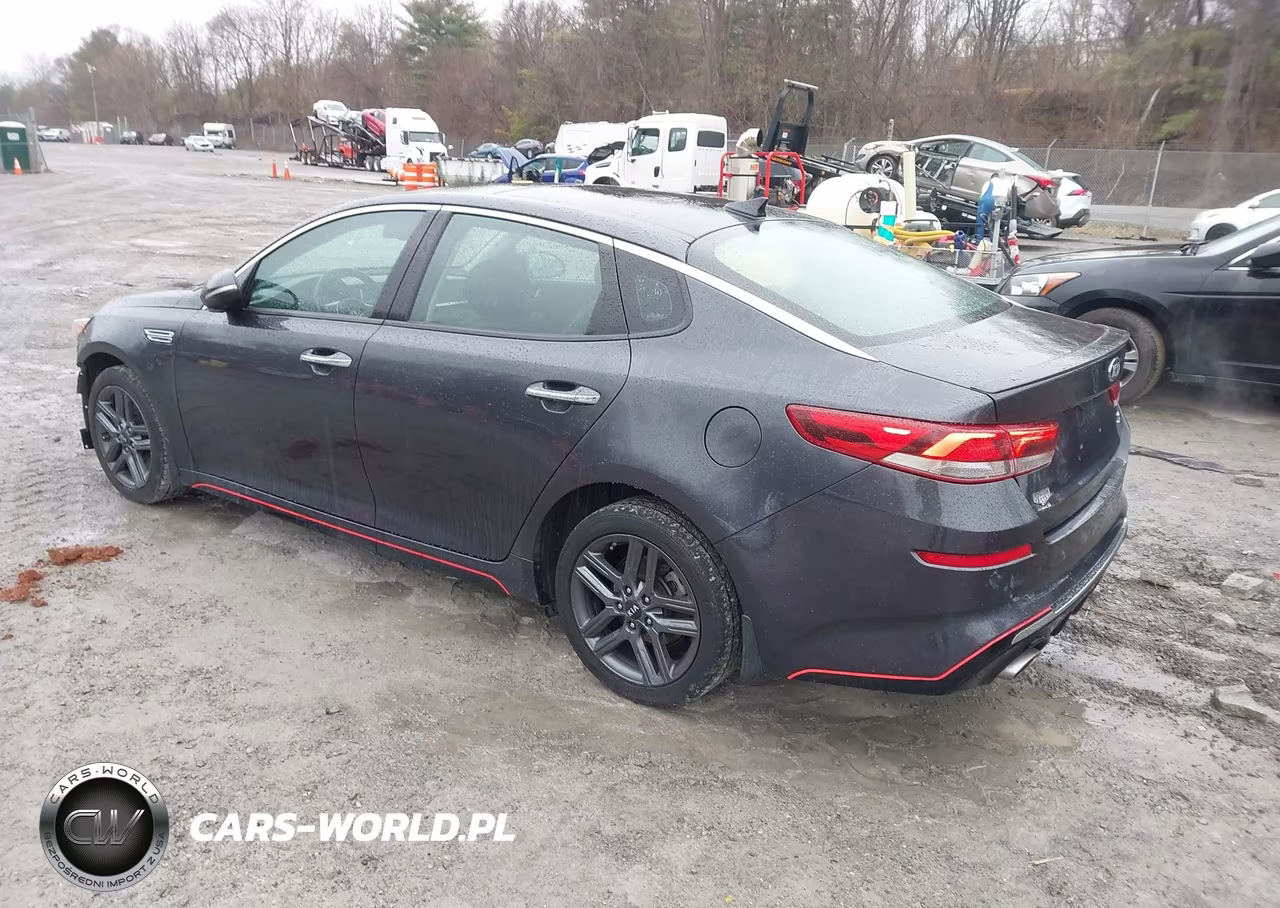 2019 Kia Optima S VIN:5XXGT4L35KG322542 - 3