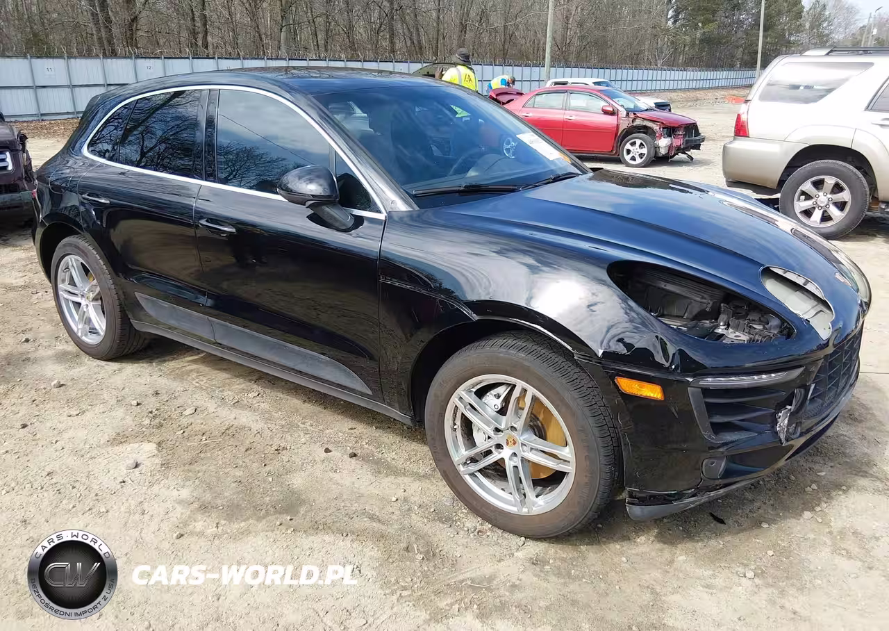 2015 Porsche Macan S