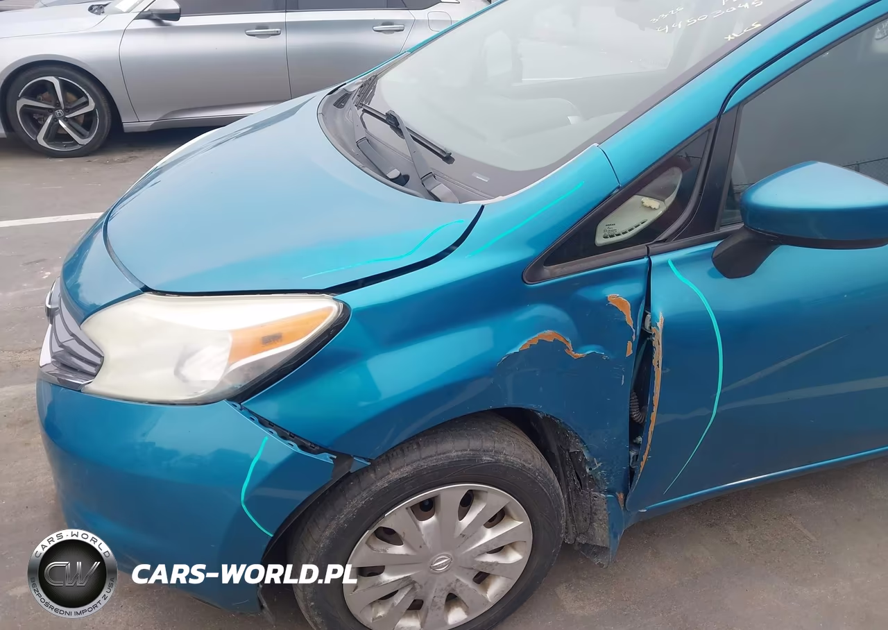 2016 Nissan Versa Note S Plus VIN:3N1CE2CPXGL370424 - 6