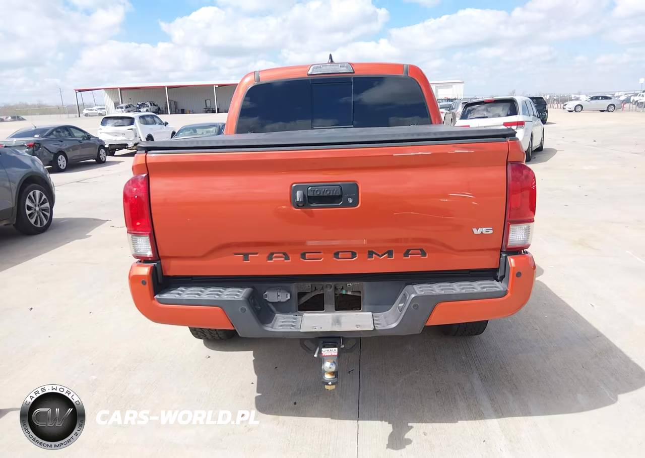 2017 Toyota Tacoma Trd Sport VIN:5TFCZ5AN3HX048797 - 16