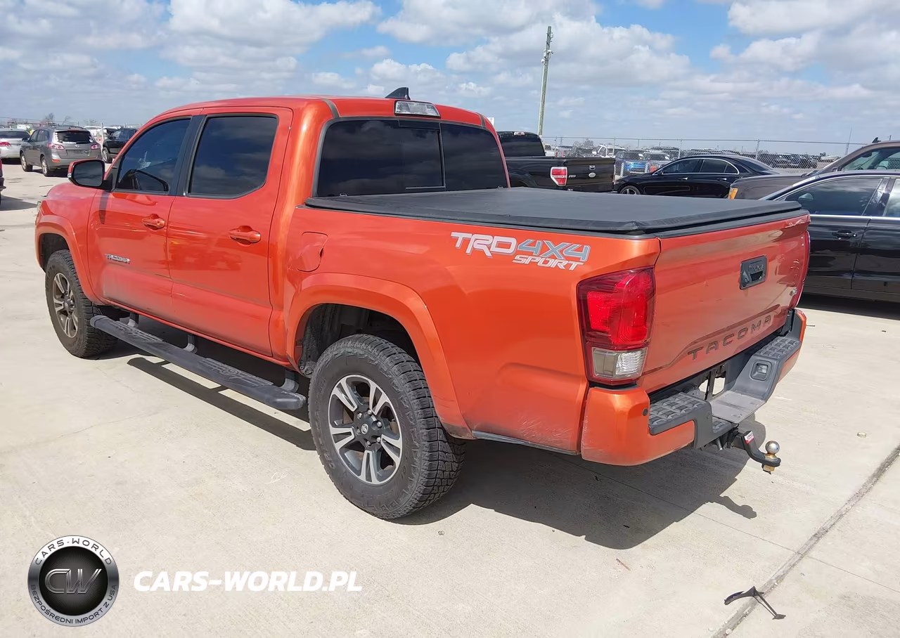 2017 Toyota Tacoma Trd Sport VIN:5TFCZ5AN3HX048797 - 3