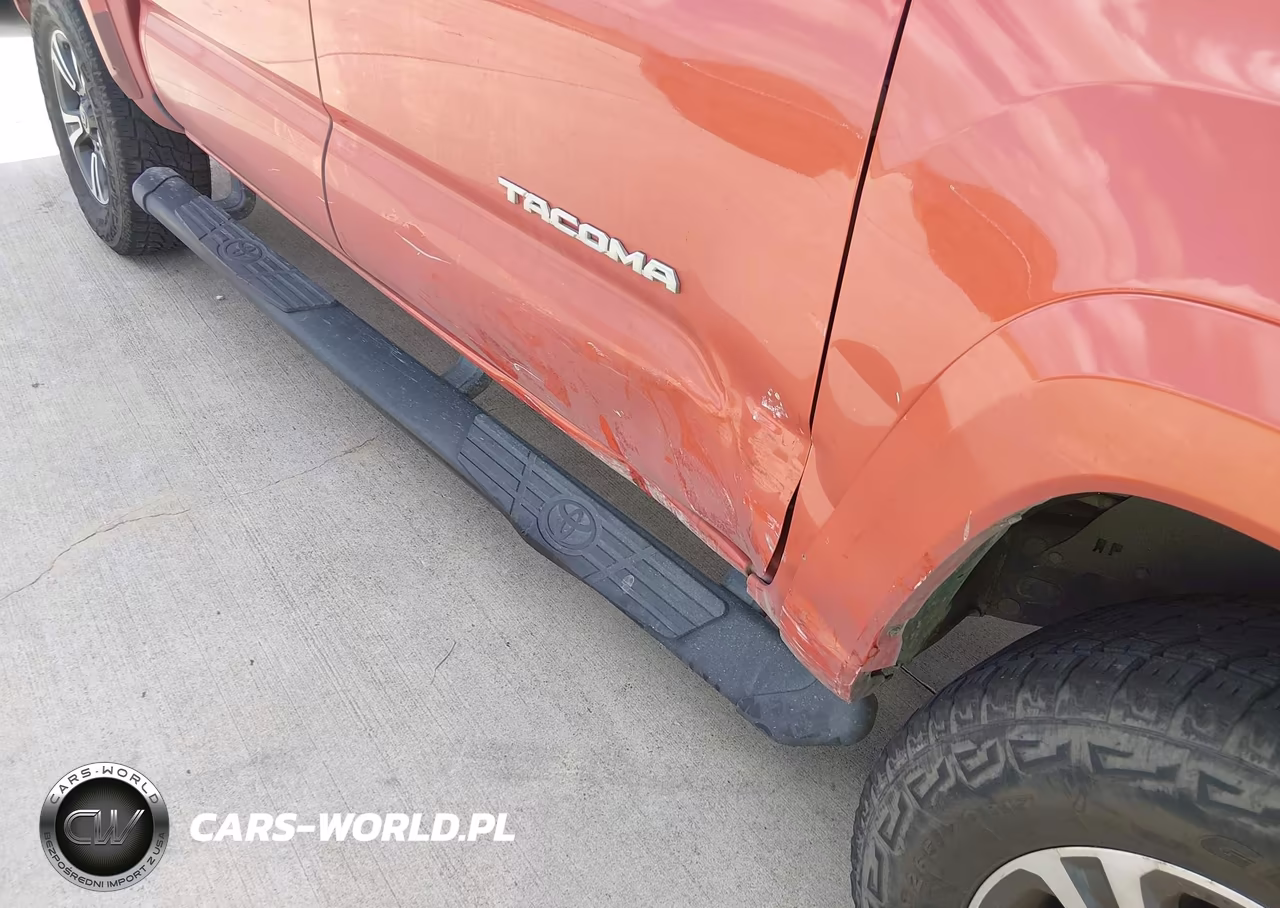 2017 Toyota Tacoma Trd Sport VIN:5TFCZ5AN3HX048797 - 6