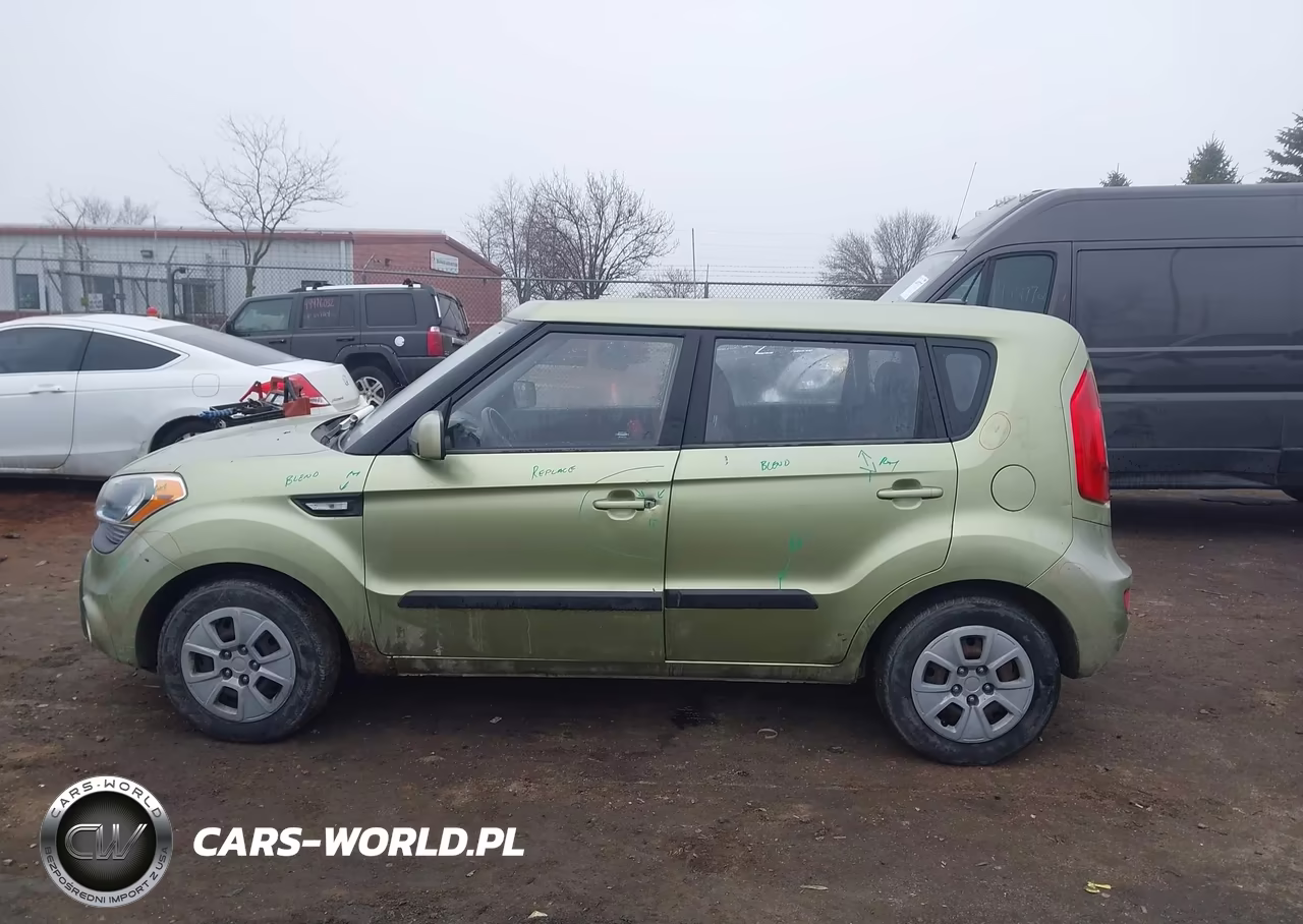 2013 Kia Soul VIN:KNDJT2A57D7576683 - 14