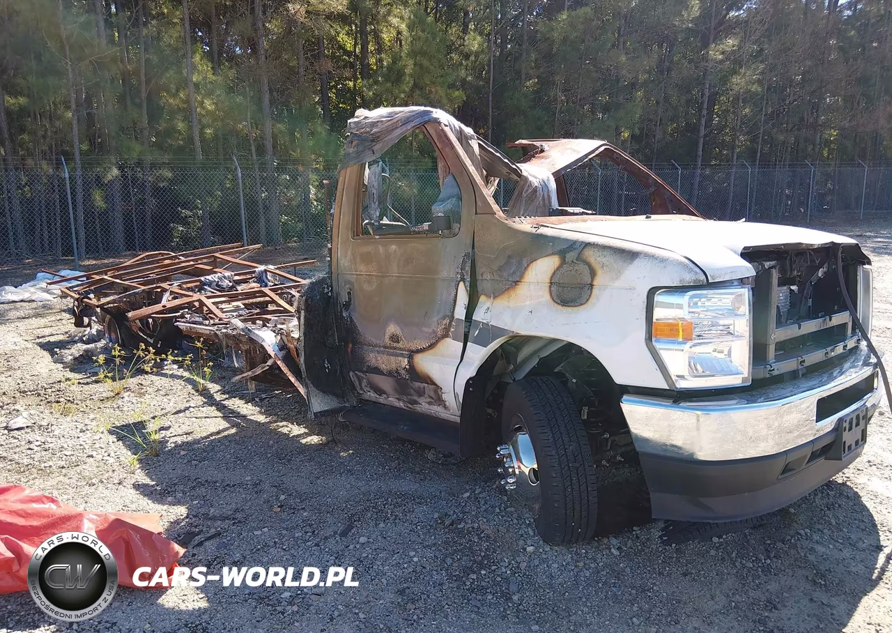 2025 Ford E-450 Cutaway VIN:1FDXE4FN1SDD26813 - 2