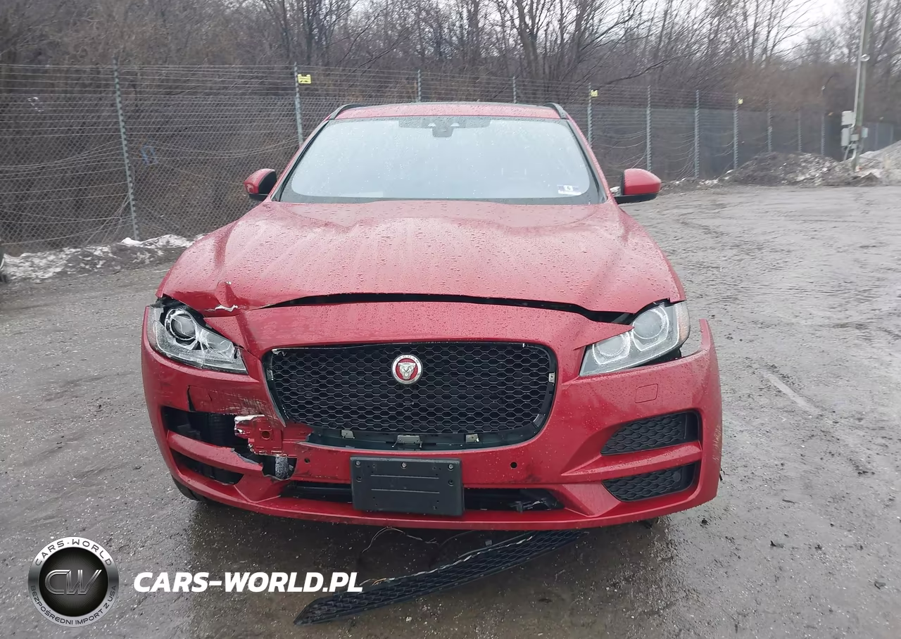 2017 Jaguar F-Pace 35T Premium VIN:SADCJ2BV5HA092408 - 13