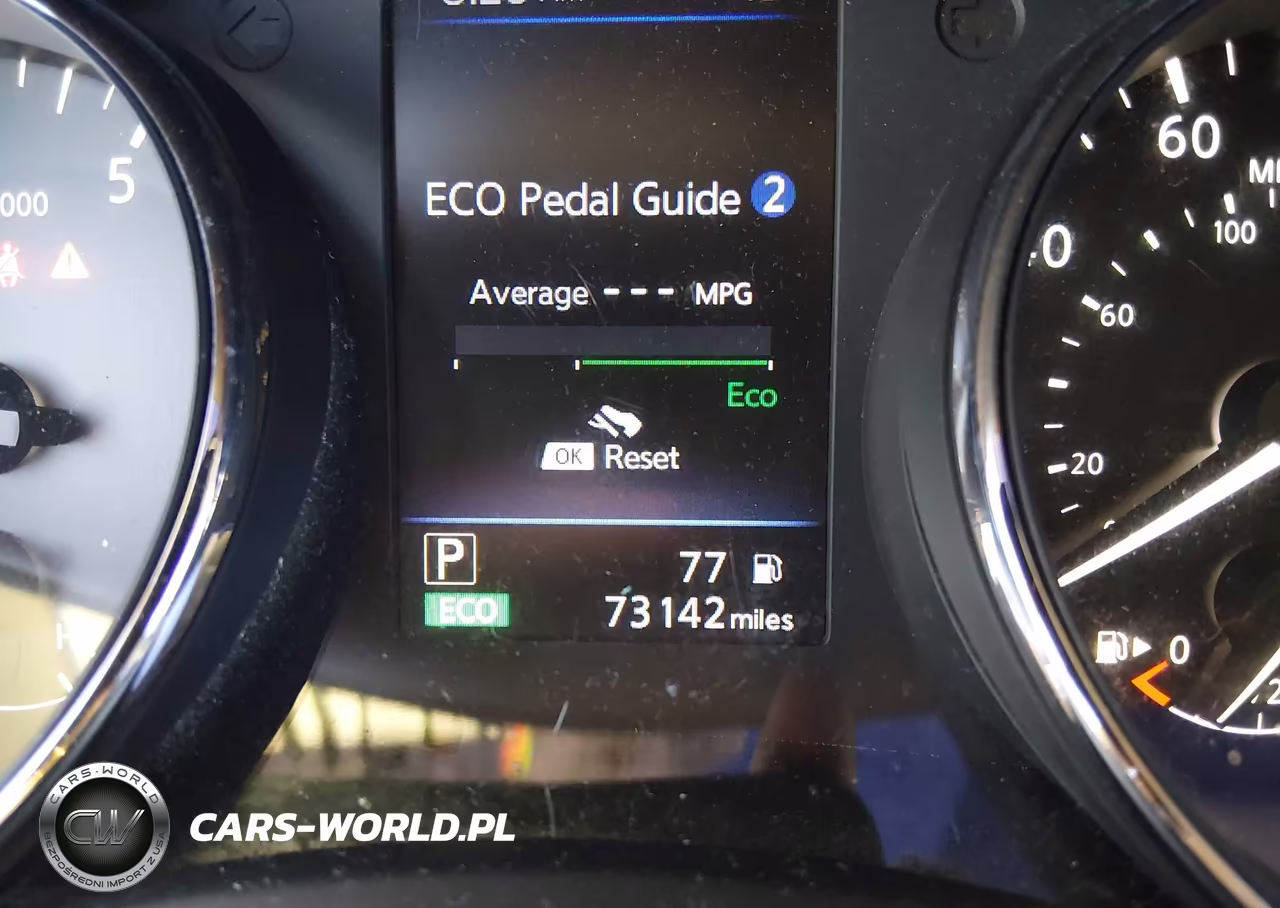 2018 Nissan Rogue S VIN:5N1AT2MV5JC716790 - 15