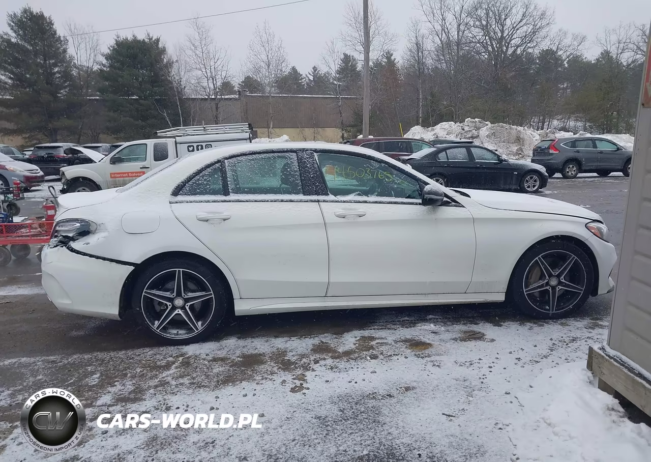 2016 Mercedes-Benz C 300 Sport 4Matic VIN:55SWF4KB5GU110664 - 13