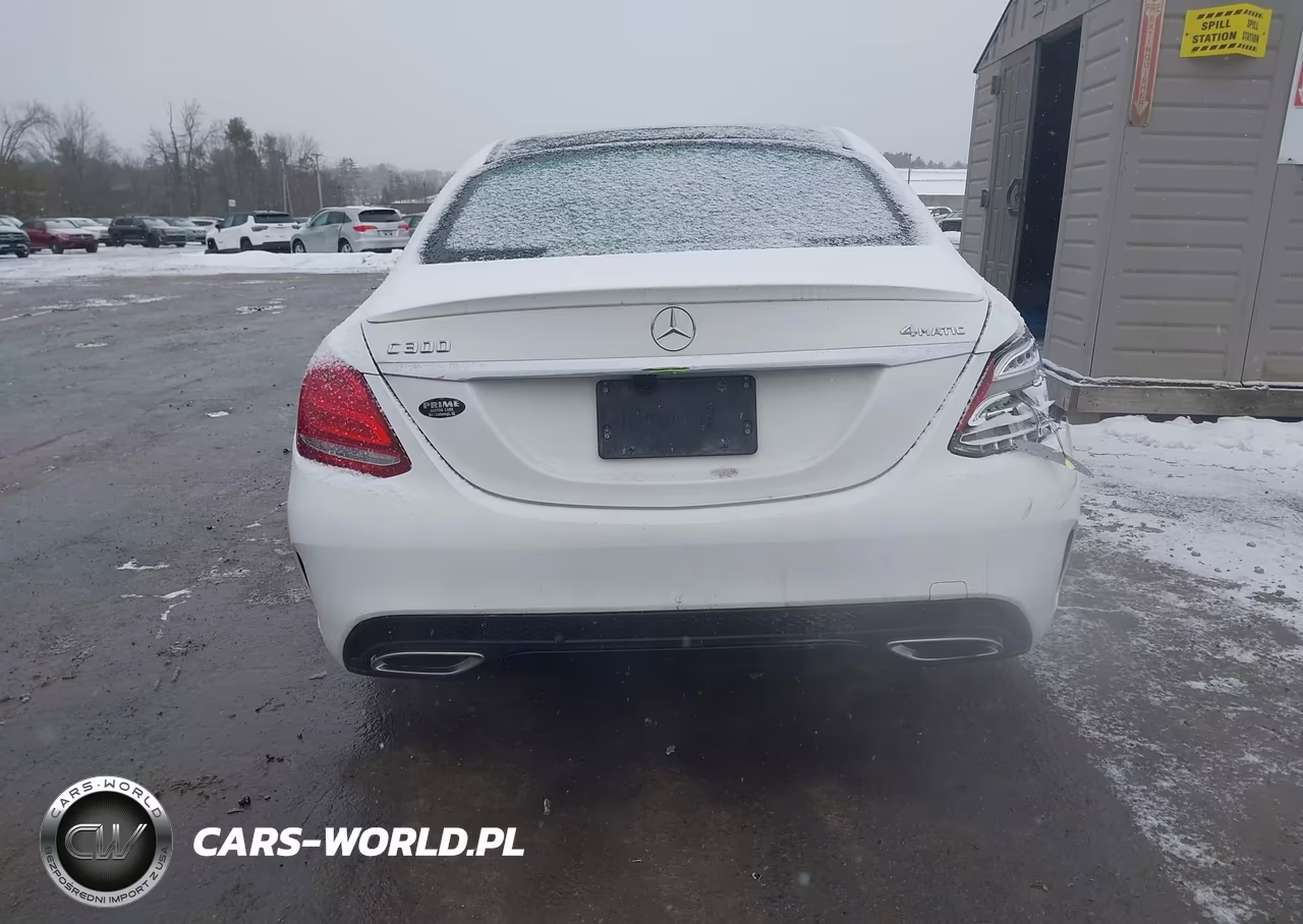 2016 Mercedes-Benz C 300 Sport 4Matic VIN:55SWF4KB5GU110664 - 16