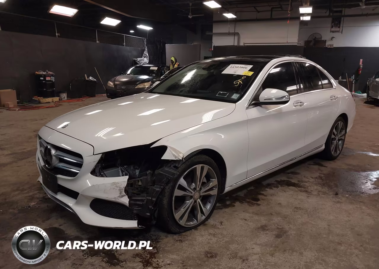 2015 Mercedes-Benz C 300 4Matic VIN:55SWF4KB5FU031302 - 2