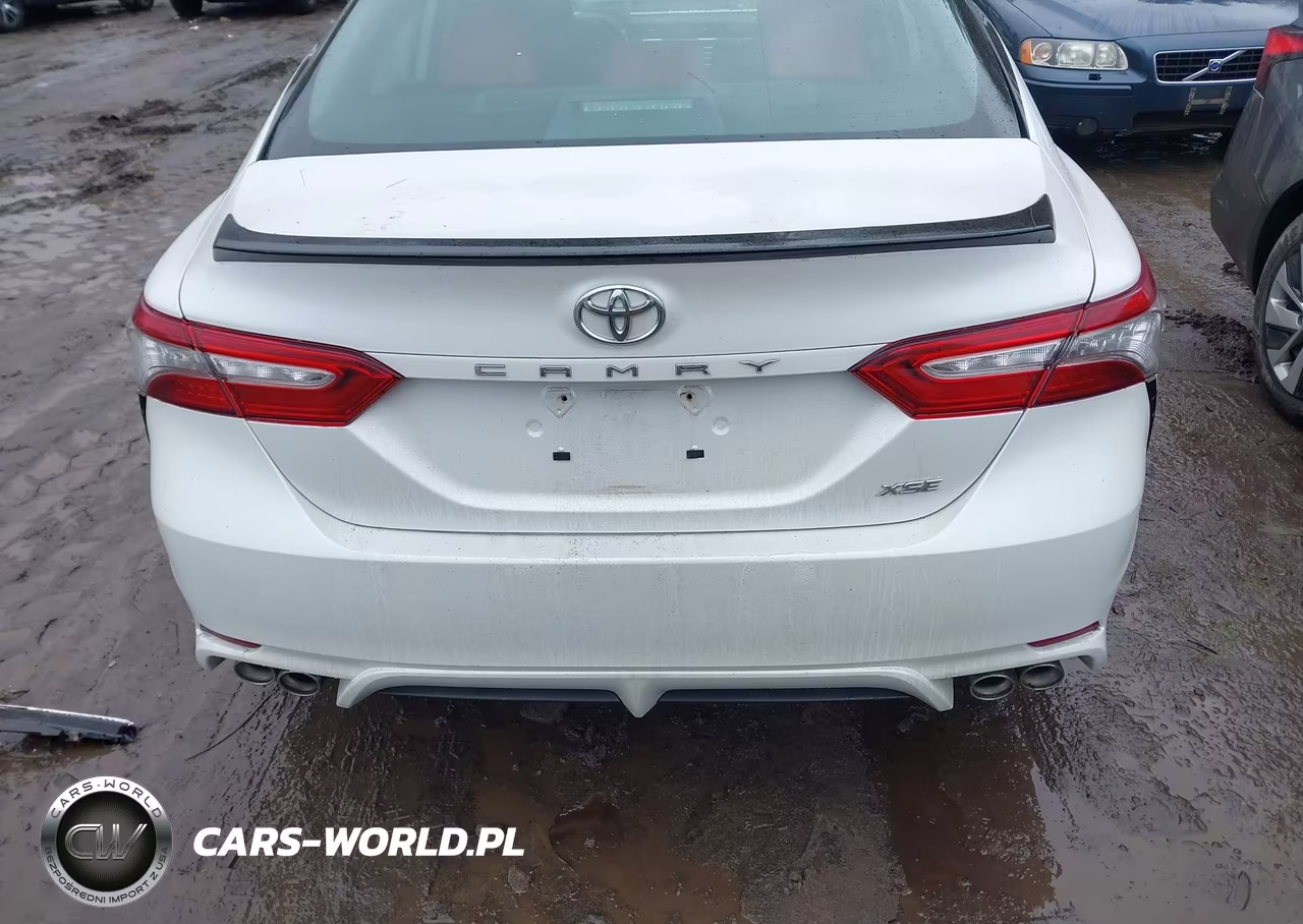 2019 Toyota Camry Xse VIN:4T1B61HK8KU201767 - 16