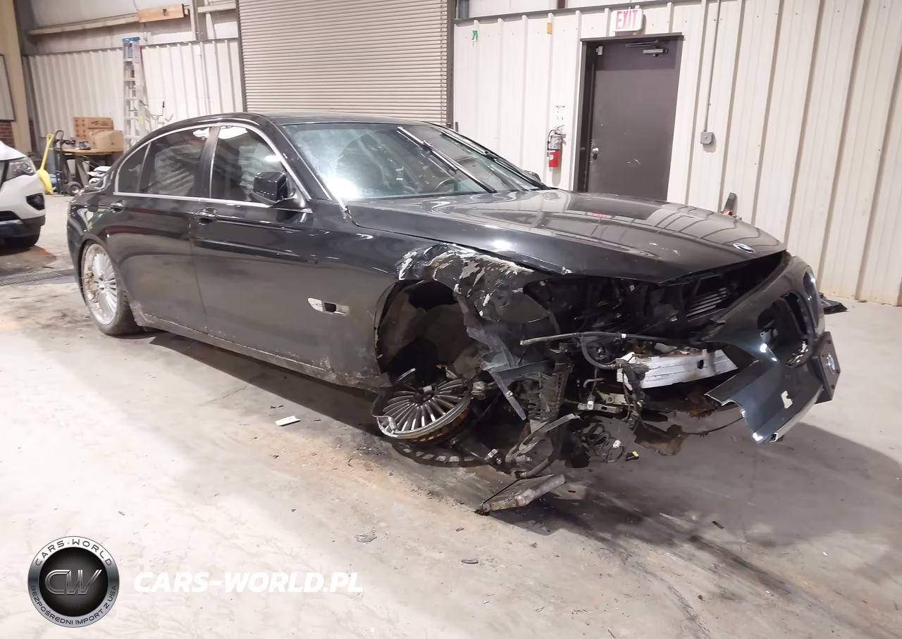 2011 BMW 750Li xDrive