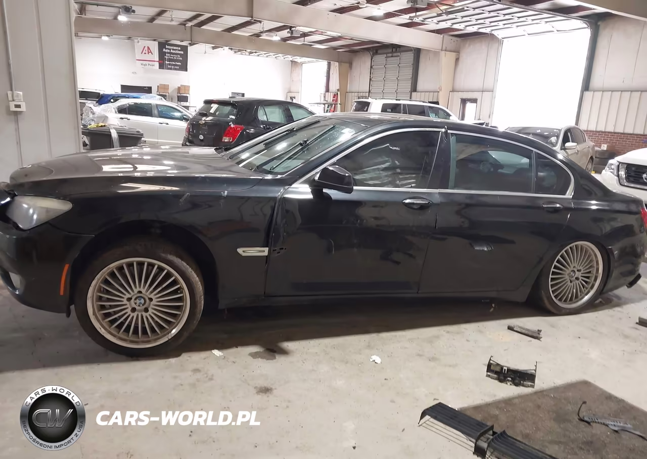2011 BMW 750Li xDrive VIN:WBAKC8C5XBC434446 - 14