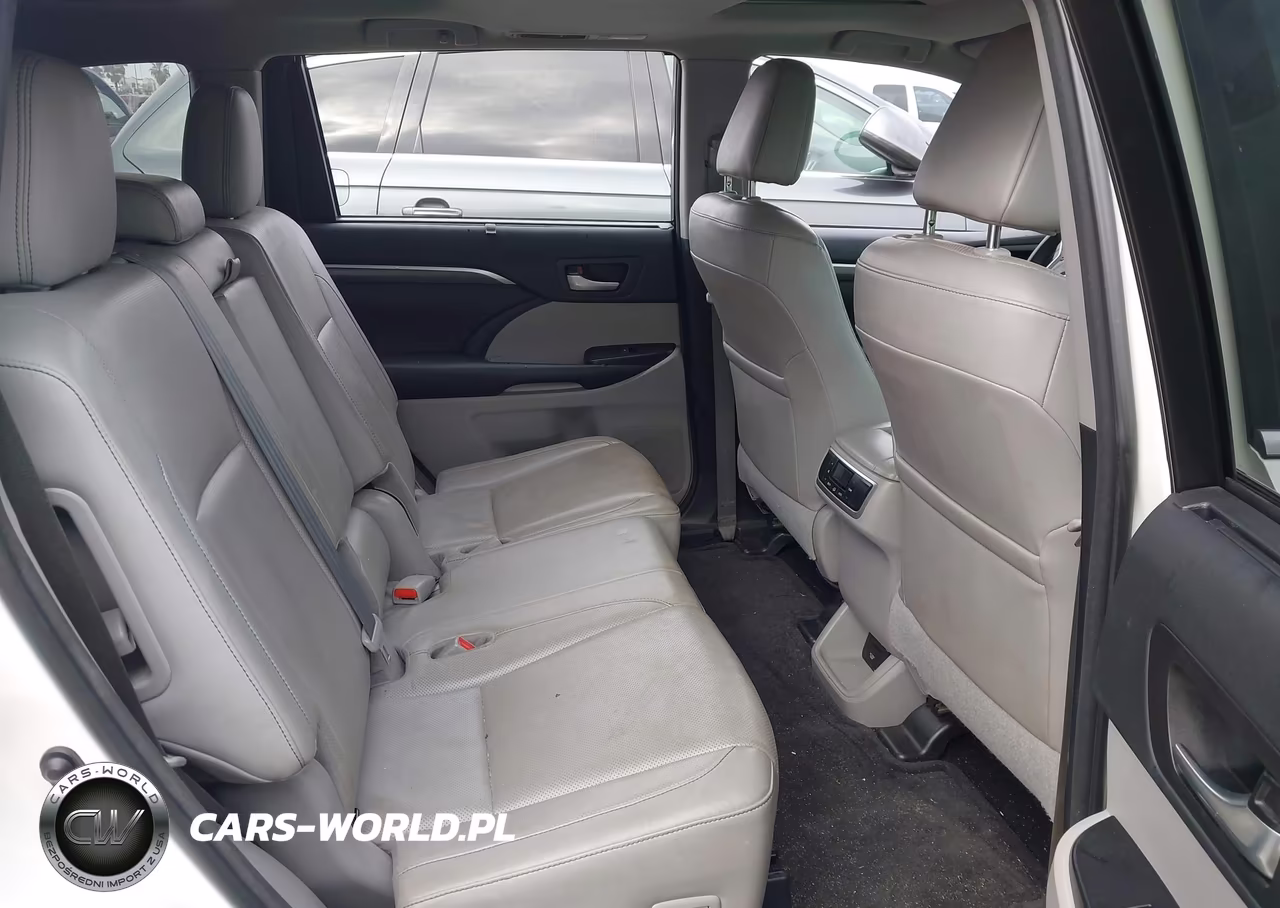 2018 Toyota Highlander Limited VIN:5TDDZRFH9JS859353 - 8