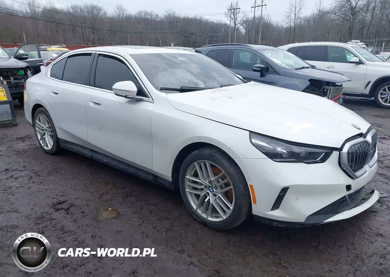2024 BMW 530I xDrive – zdjęcie 1 z 17