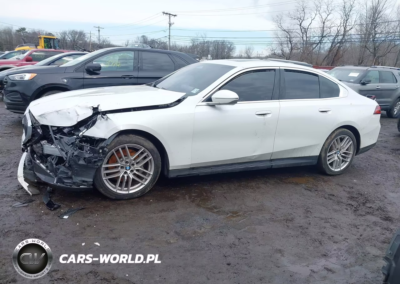 2024 BMW 530I xDrive VIN:WBA53FJ04RCR14145 - 14