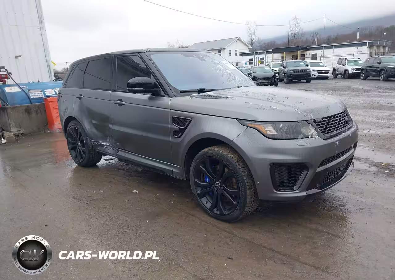 2017 Land Rover Range Rover Sport 5.0L V8 Supercharged Svr