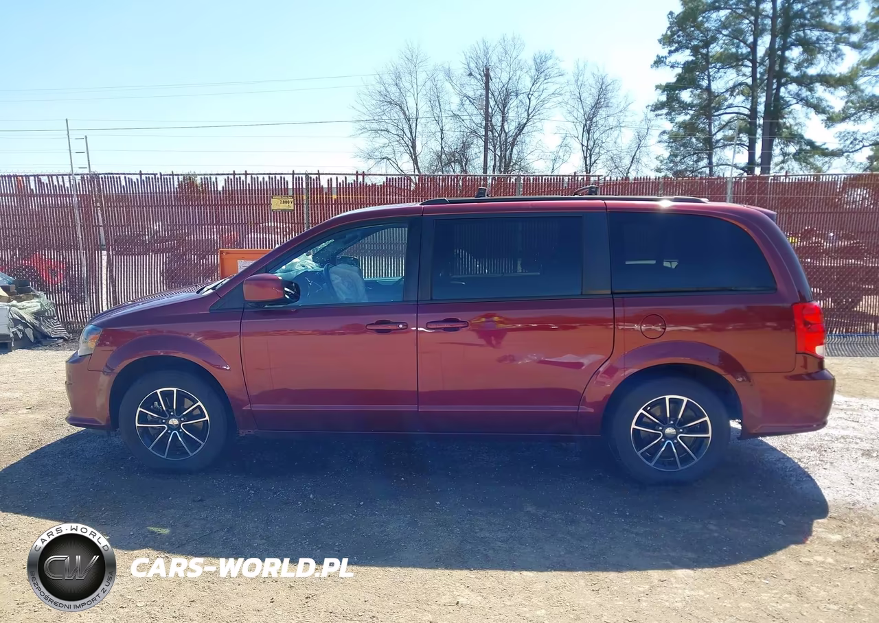 2018 Dodge Grand Caravan Gt VIN:2C4RDGEG0JR297059 - 15