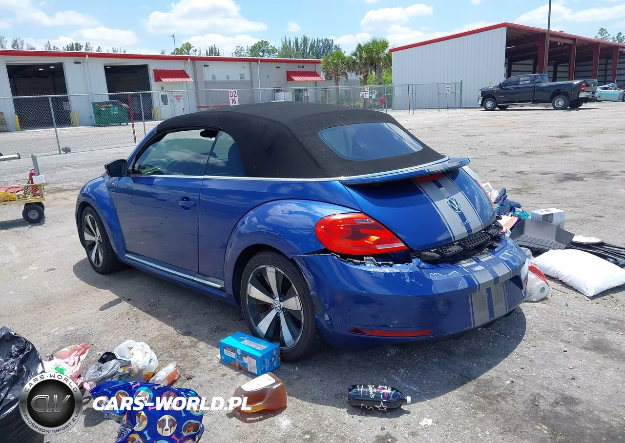 2014 Volkswagen Beetle 2.0T R-Line VIN:3VW7T7AT5EM813875 - 3