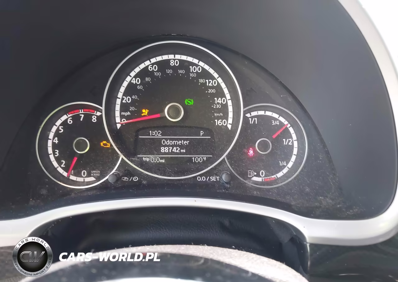 2014 Volkswagen Beetle 2.0T R-Line VIN:3VW7T7AT5EM813875 - 7