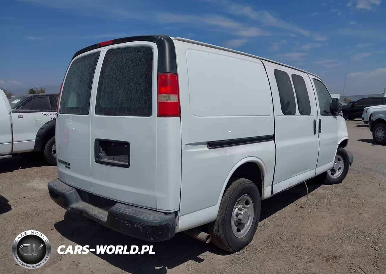 2014 Chevrolet Express 2500 Work Van VIN:1GCWGFBA8E1122900 - 4
