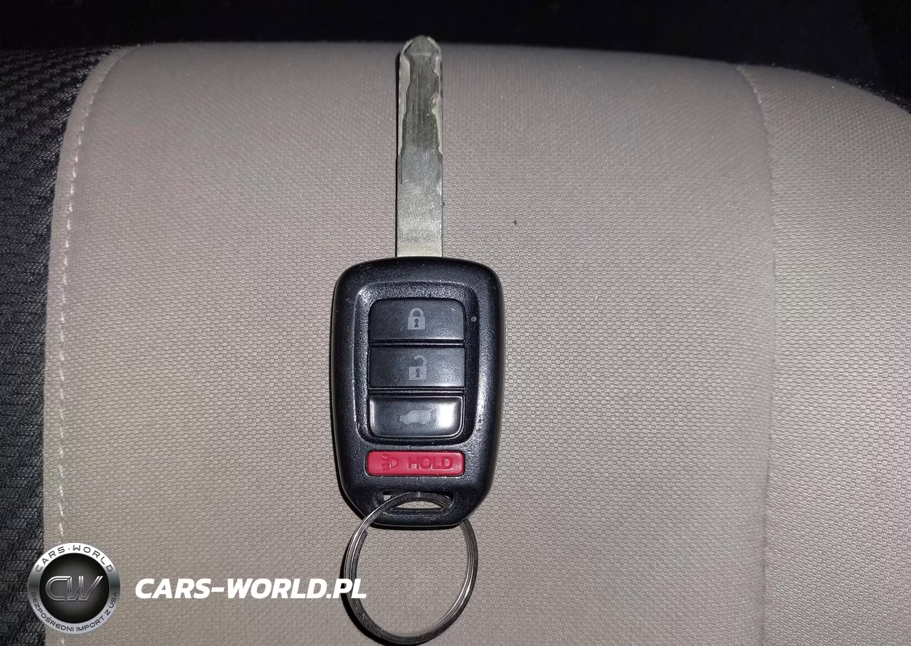 2018 Honda Civic Sport VIN:SHHFK7G4XJU214789 - 11