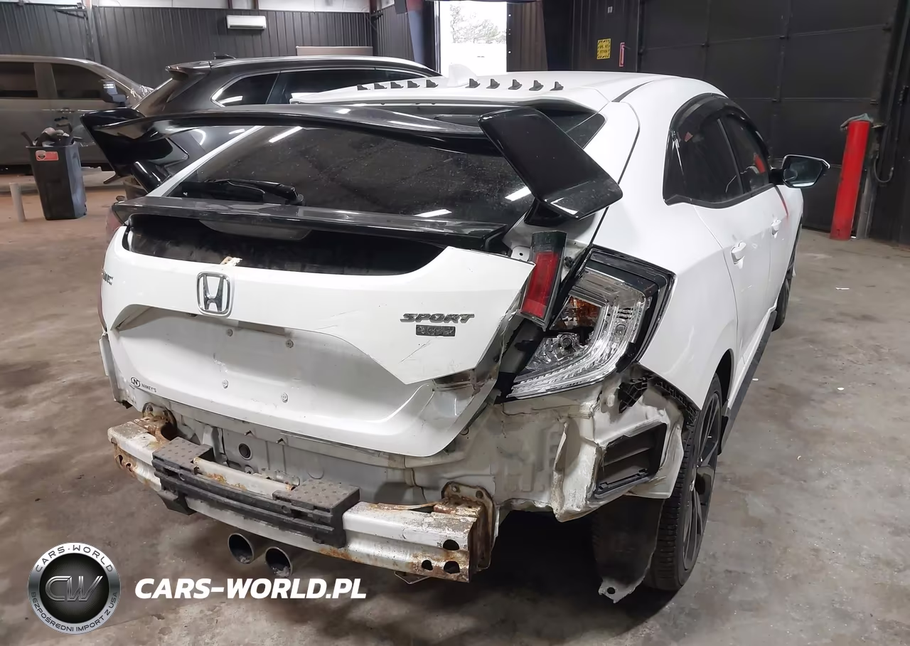 2018 Honda Civic Sport VIN:SHHFK7G4XJU214789 - 6