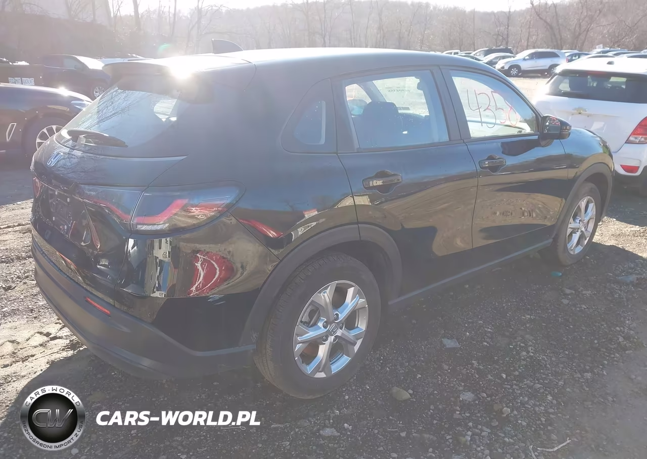 2025 Honda Hr-V Awd Lx VIN:3CZRZ2H3XSM784320 - 4