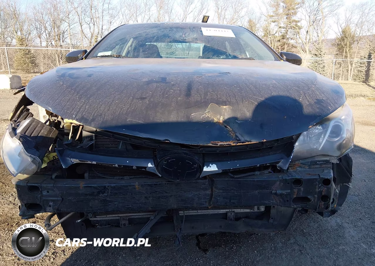 2015 Toyota Camry Hybrid Le VIN:4T1BD1FK0FU152918 - 6