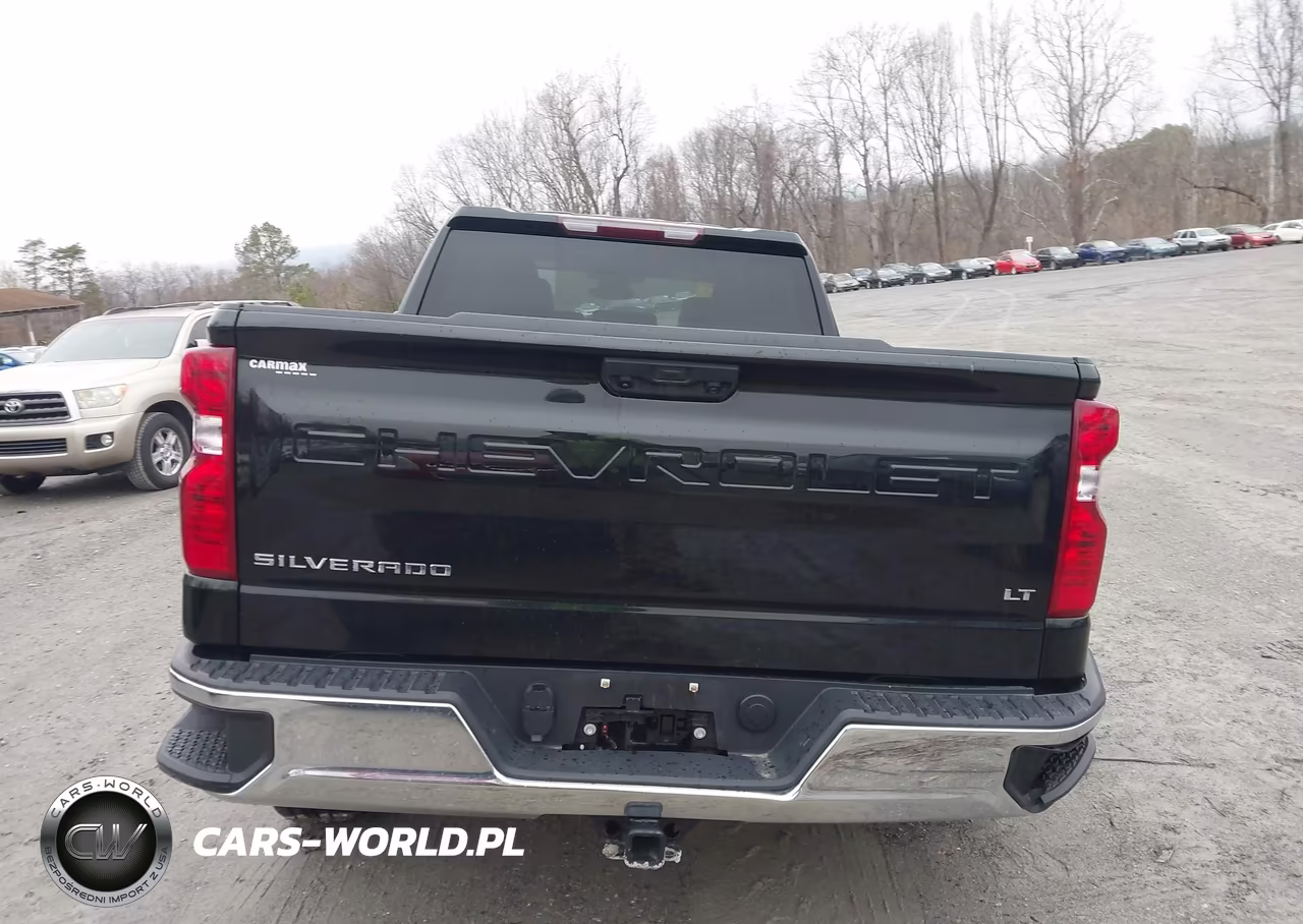 2023 Chevrolet Silverado 1500 VIN:1GCRDKEK7PZ272603 - 17