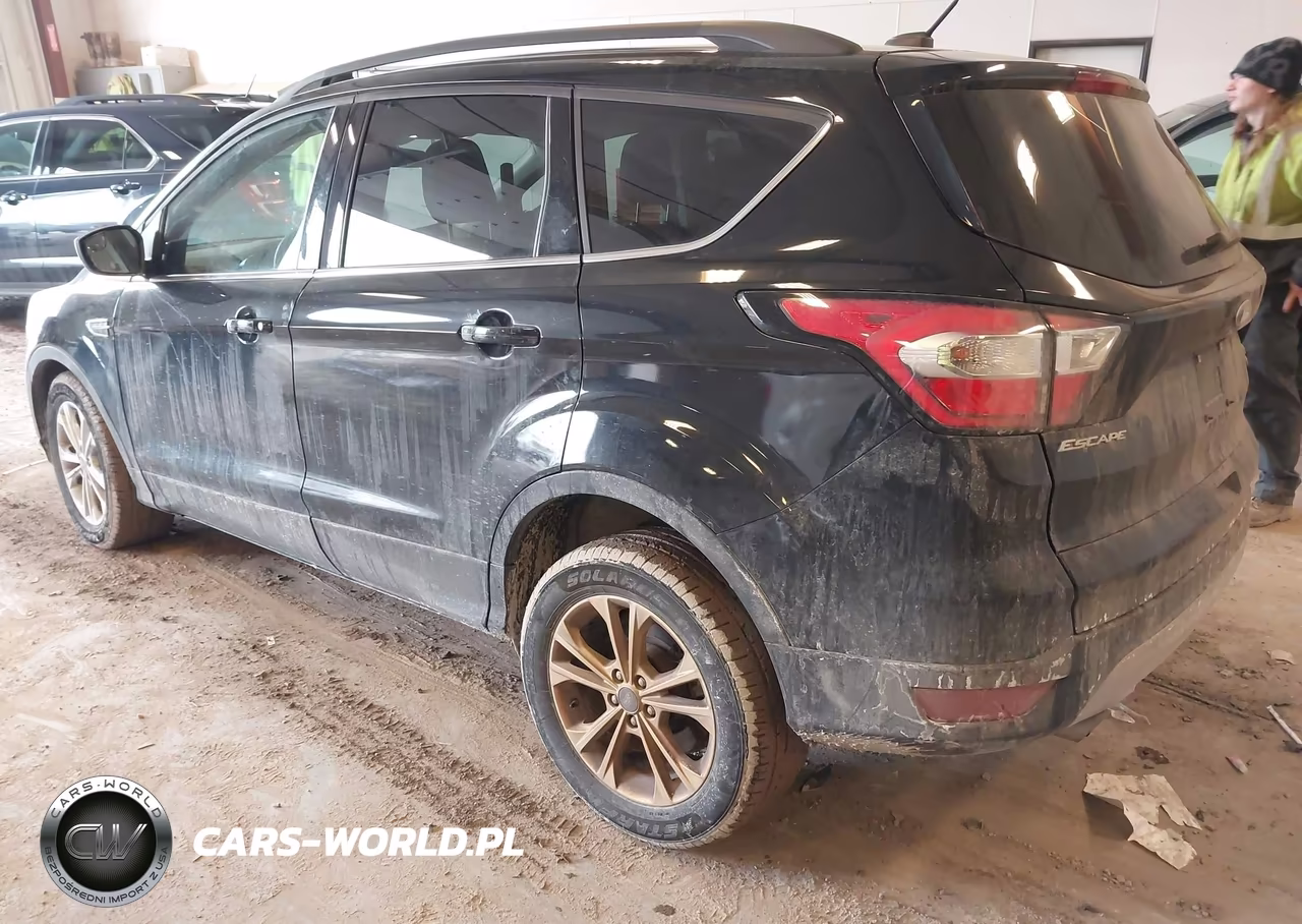 2018 Ford Escape Se VIN:1FMCU0GD5JUB51903 - 3