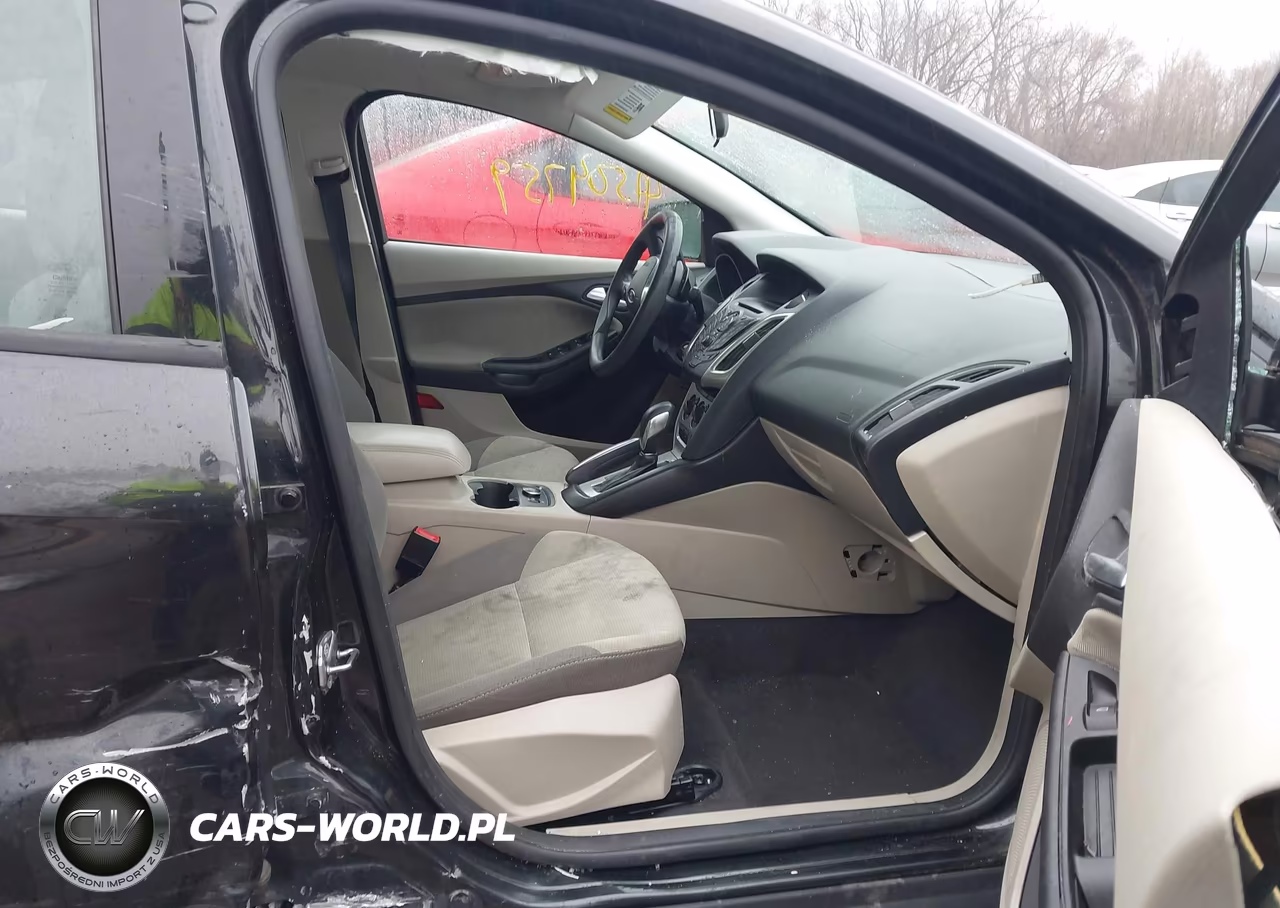 2013 Ford Focus Se VIN:1FADP3F21DL221687 - 5