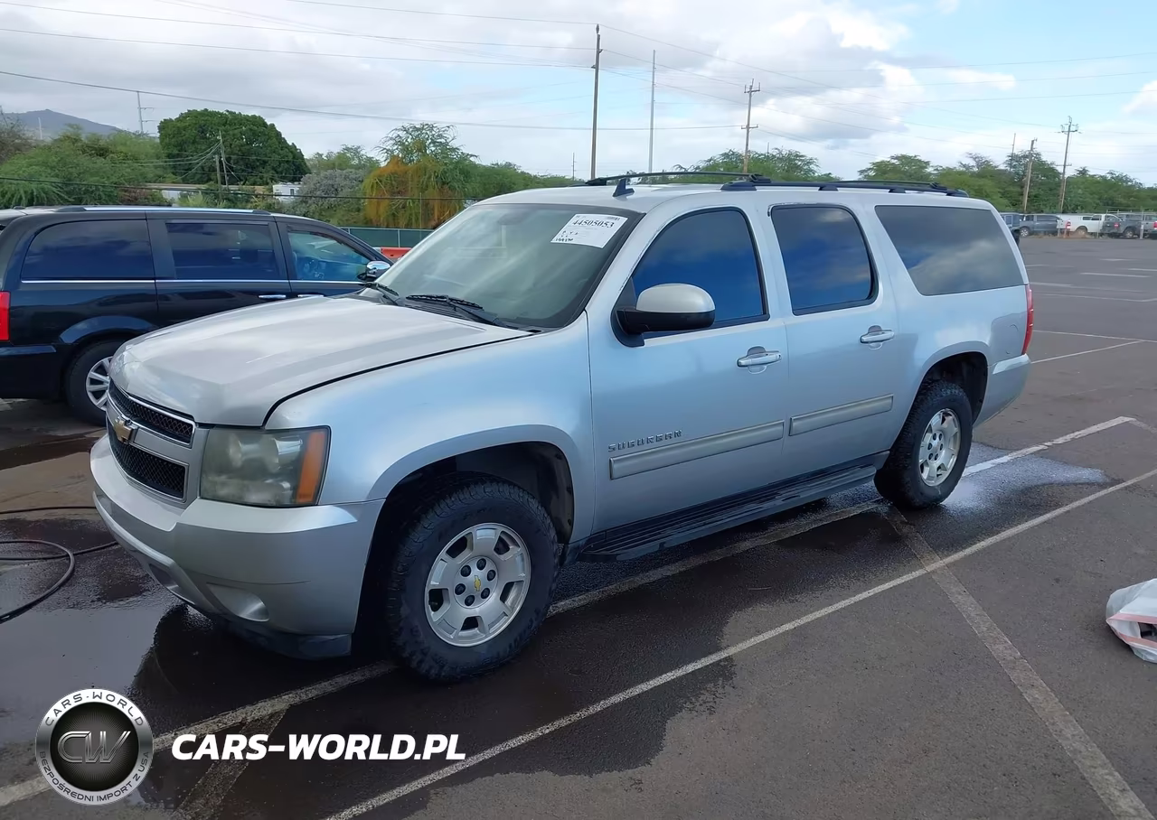 2011 Chevrolet Suburban 1500 Ls VIN:1GNSCHE01BR299334 - 2