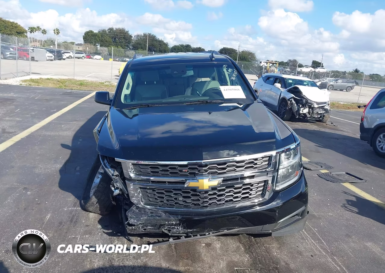 2019 Chevrolet Suburban Lt VIN:1GNSCHKC5KR109923 - 12