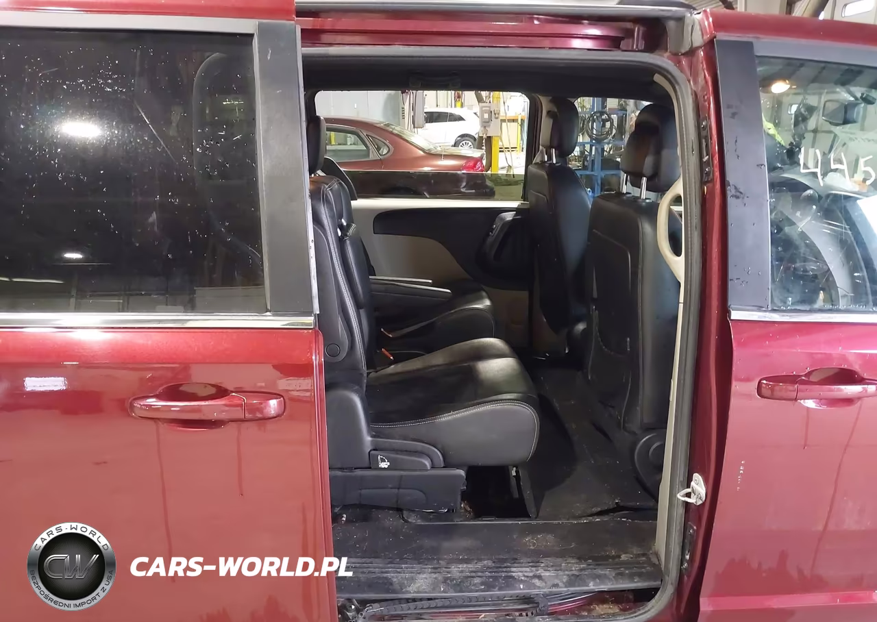 2018 Dodge Grand Caravan Sxt VIN:2C4RDGCG7JR242305 - 8
