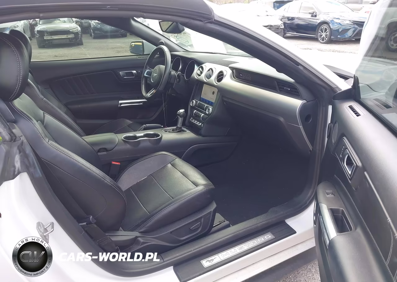 2020 Ford Mustang Ecoboost Premium VIN:1FATP8UH5L5125564 - 5