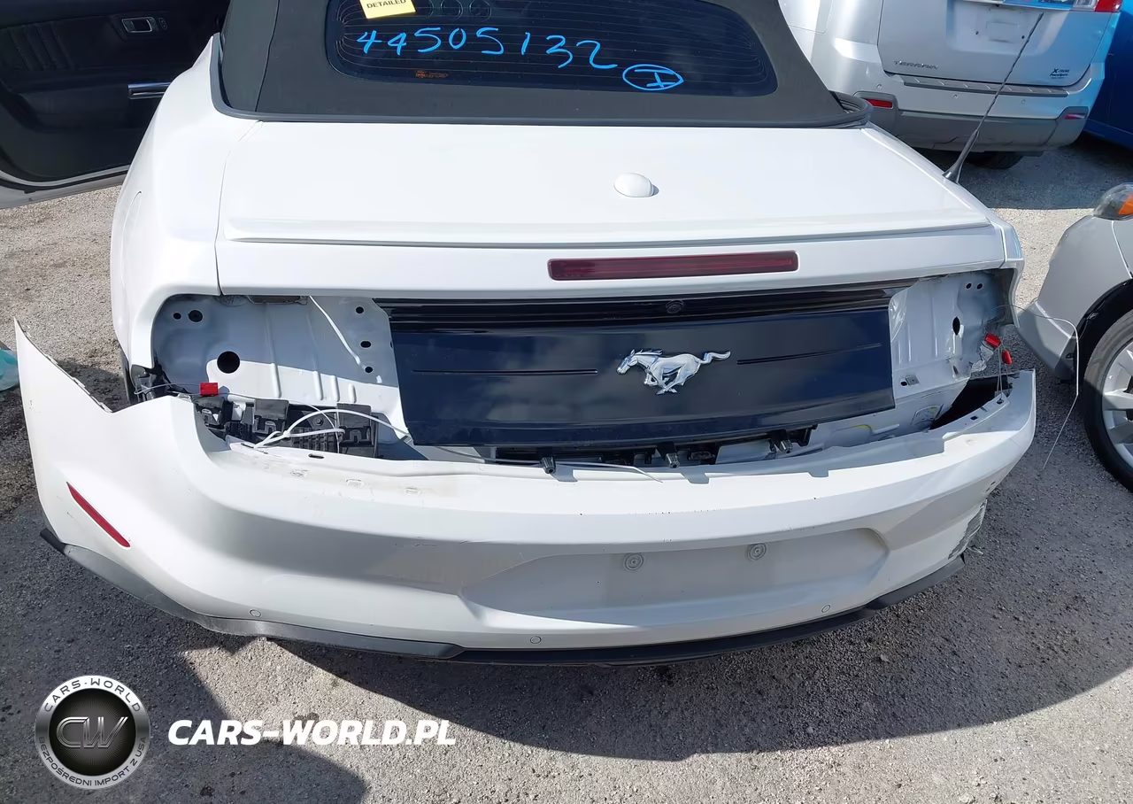 2020 Ford Mustang Ecoboost Premium VIN:1FATP8UH5L5125564 - 6
