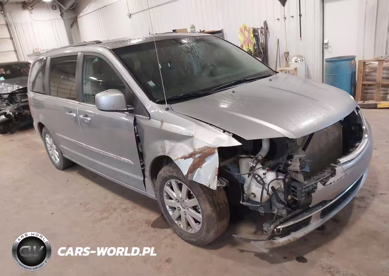 2015 Chrysler Town & Country Touring