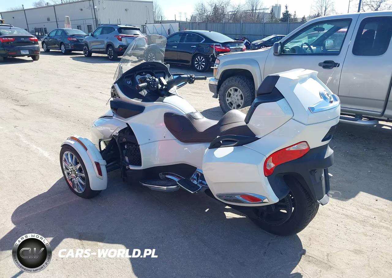 2013 Can-Am Spyder Roadster Rt-Rts-Rt Limited VIN:2BXNBBC12DV003940 - 3