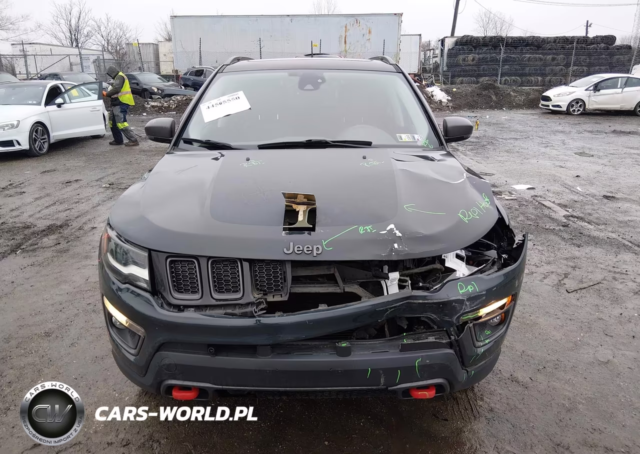 2018 Jeep Compass Trailhawk 4X4 VIN:3C4NJDDBXJT270072 - 12