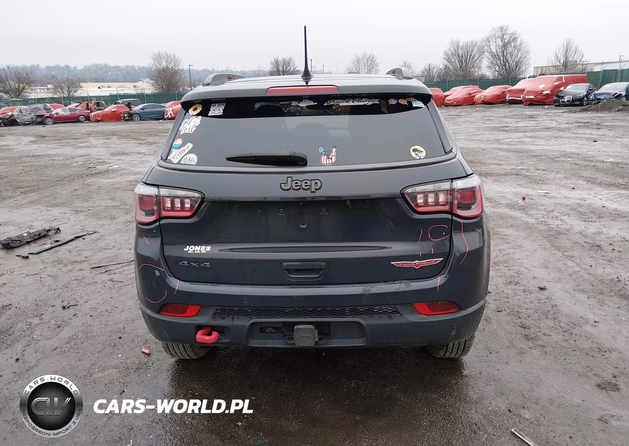 2018 Jeep Compass Trailhawk 4X4 VIN:3C4NJDDBXJT270072 - 16